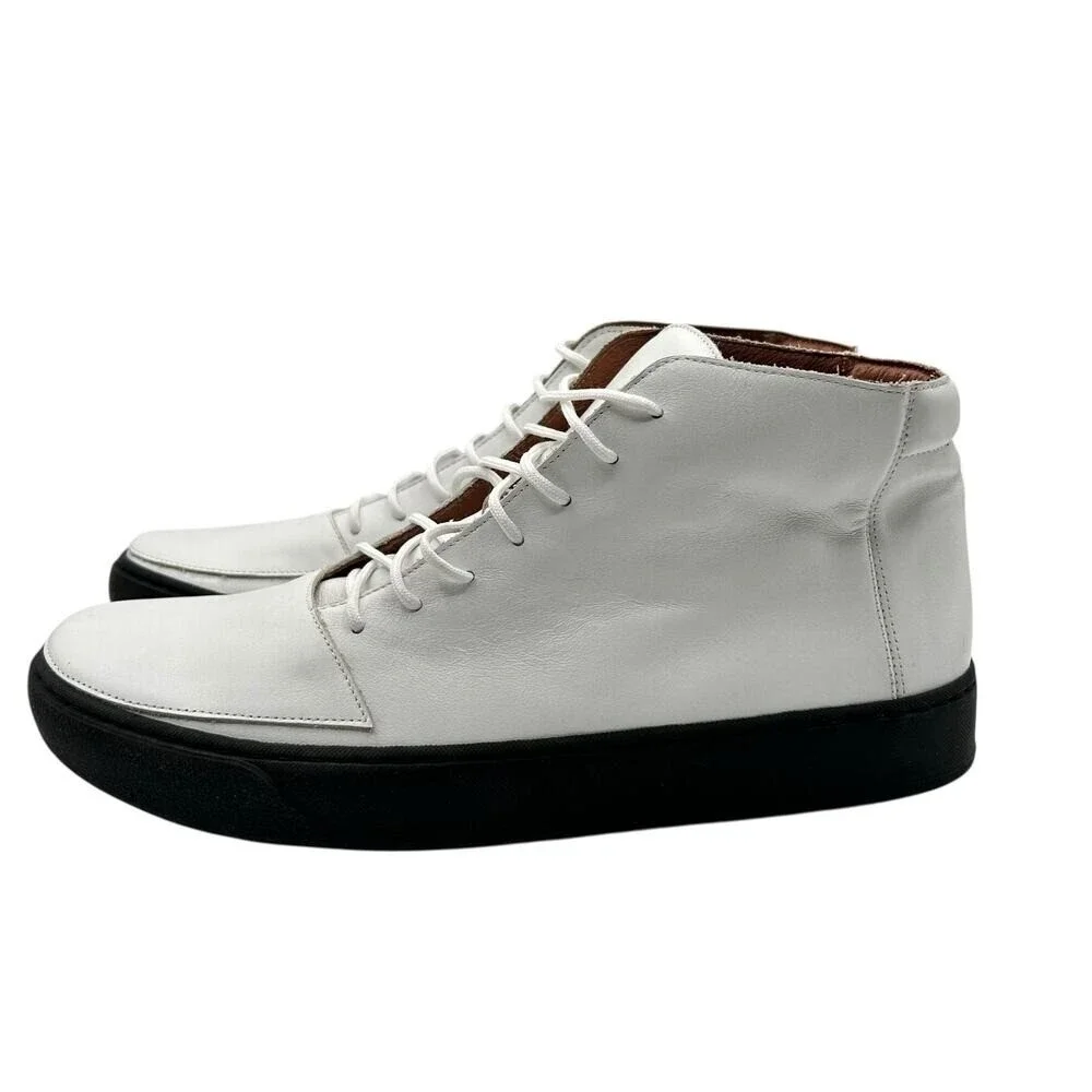 Rodd & Gunn White Leather High Top Sneakers with Black Vibram Soles Size EU 41